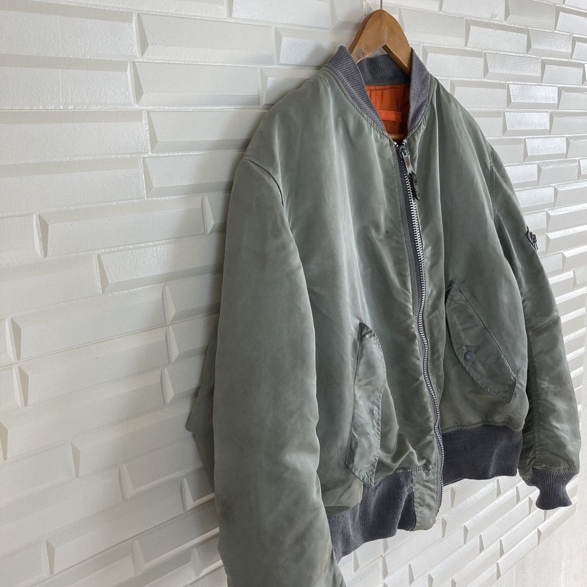 Alpha Industries Alpha MA-1 Reversible Bomber Jacket Size US L / EU 52-54 / 3 - 8 Thumbnail