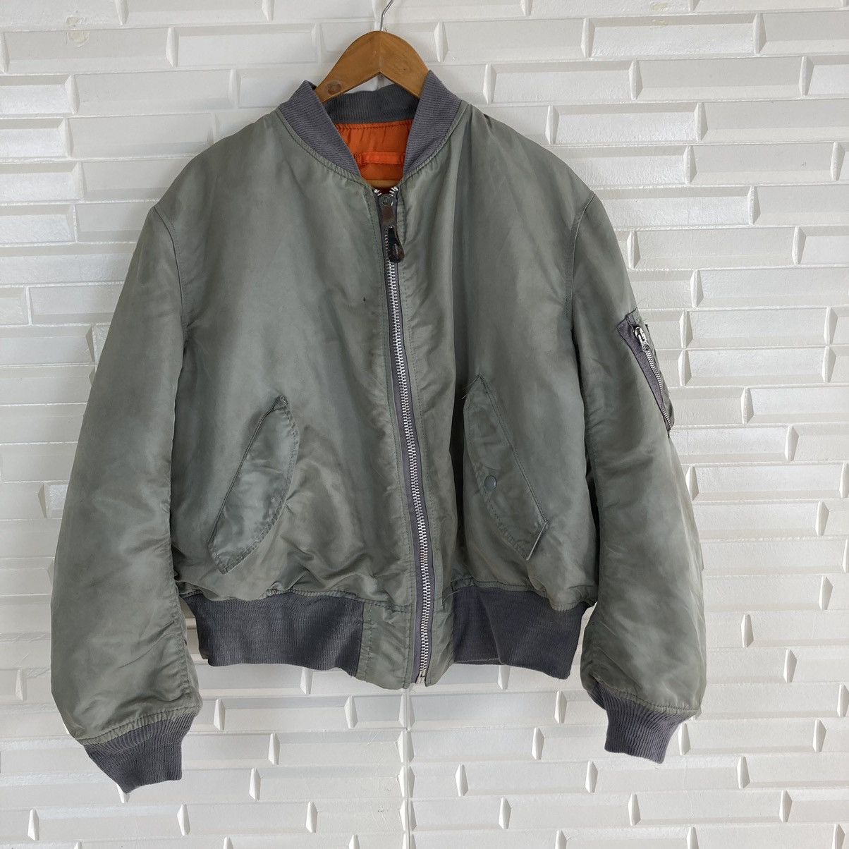 Alpha Industries Alpha MA-1 Reversible Bomber Jacket Size US L / EU 52-54 / 3 - 1 Thumbnail