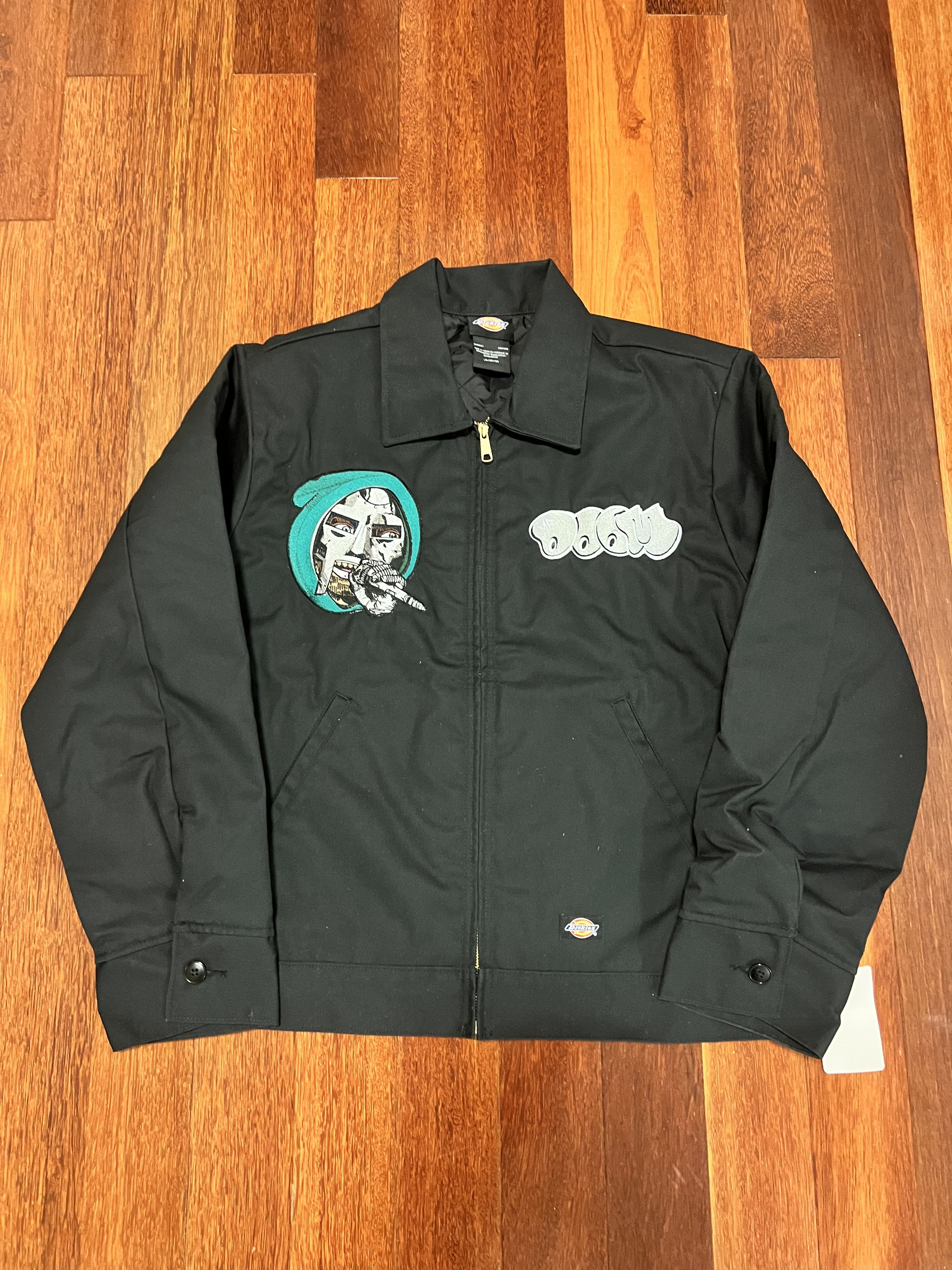 Dickies 💚 MF DOOM Embroidered Doomsday Black Workwear Jacket Size US L / EU 52-54 / 3 - 4 Thumbnail