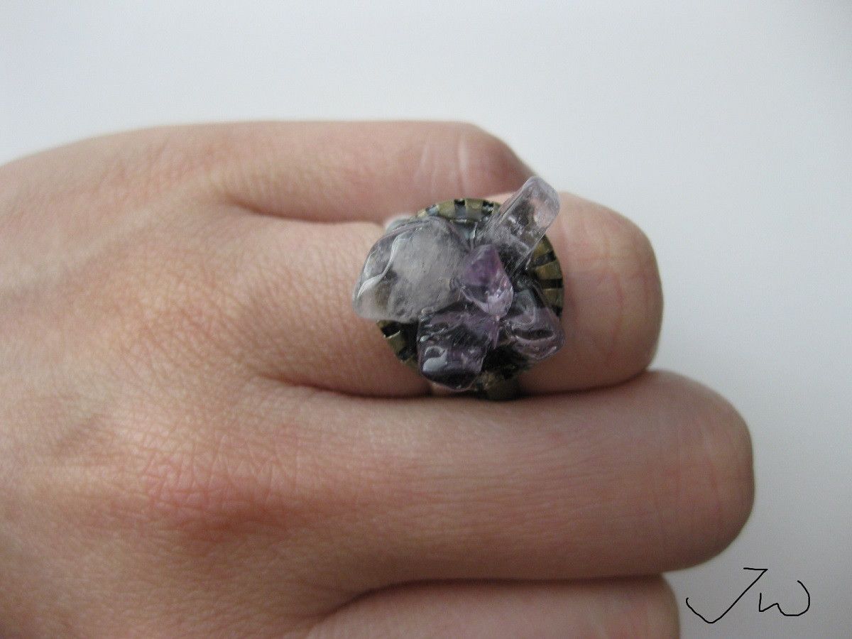 Handmade × Jewelry Purple Amethyst Crystal Chips Bronze ring Size ONE SIZE - 3 Thumbnail