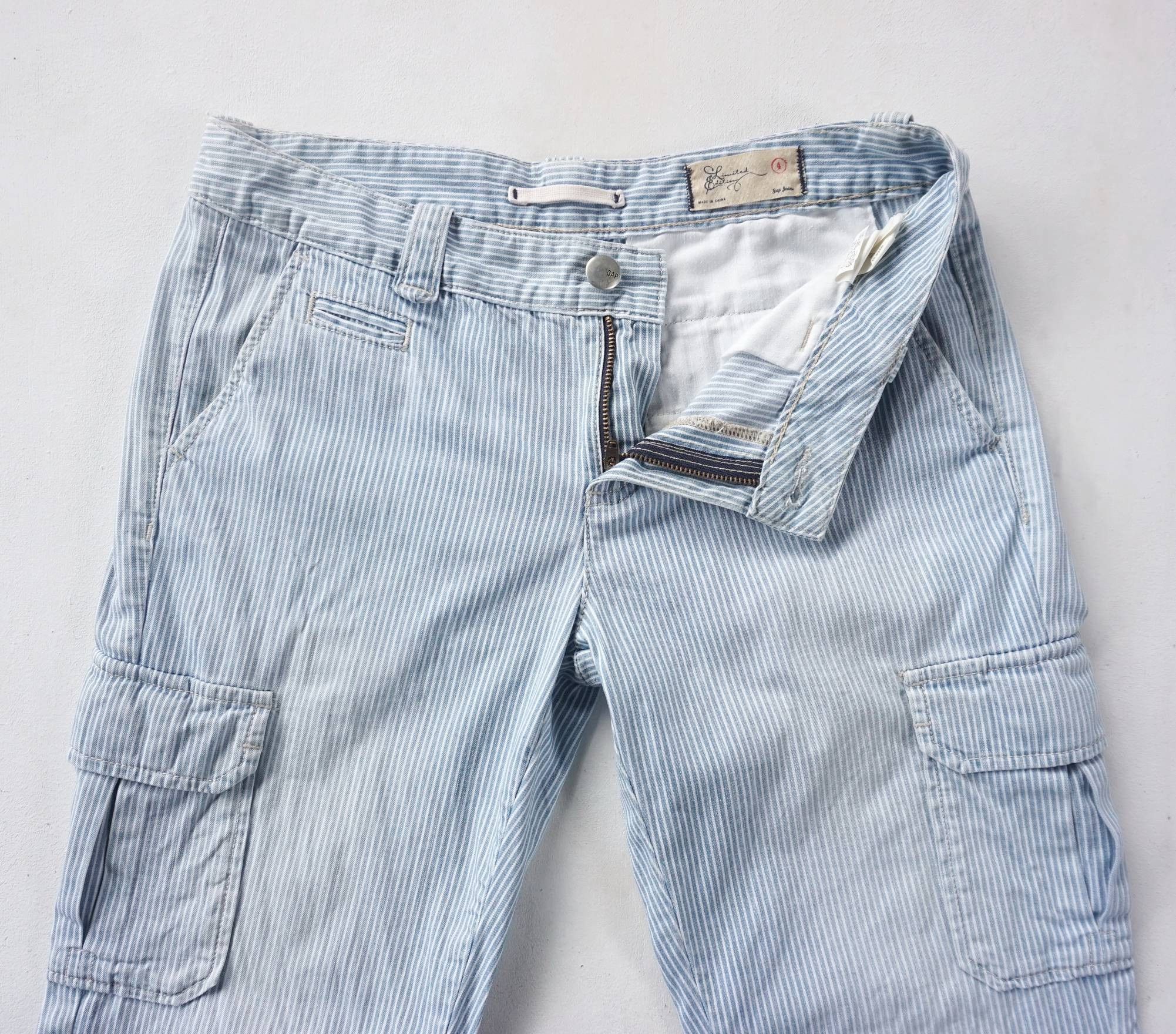 Gap GAP Hickory Striped Cargo Pants Size 27" / US 4 / IT 40 - 8 Thumbnail