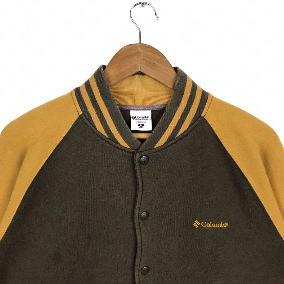 Columbia Vintage Columbia Minimalist Essentials Varsity Jacket Size US M / EU 48-50 / 2 - 2 Thumbnail
