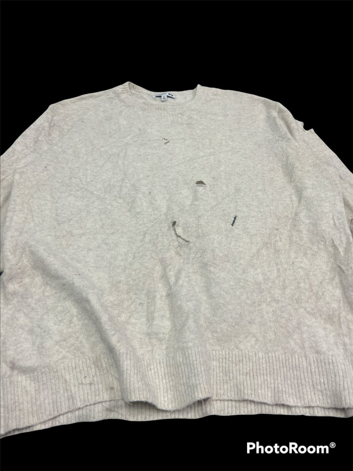 JW Anderson × Uniqlo Fire🔥Thrashed wool cardigan kobain style Size US L / EU 52-54 / 3 - 4 Thumbnail
