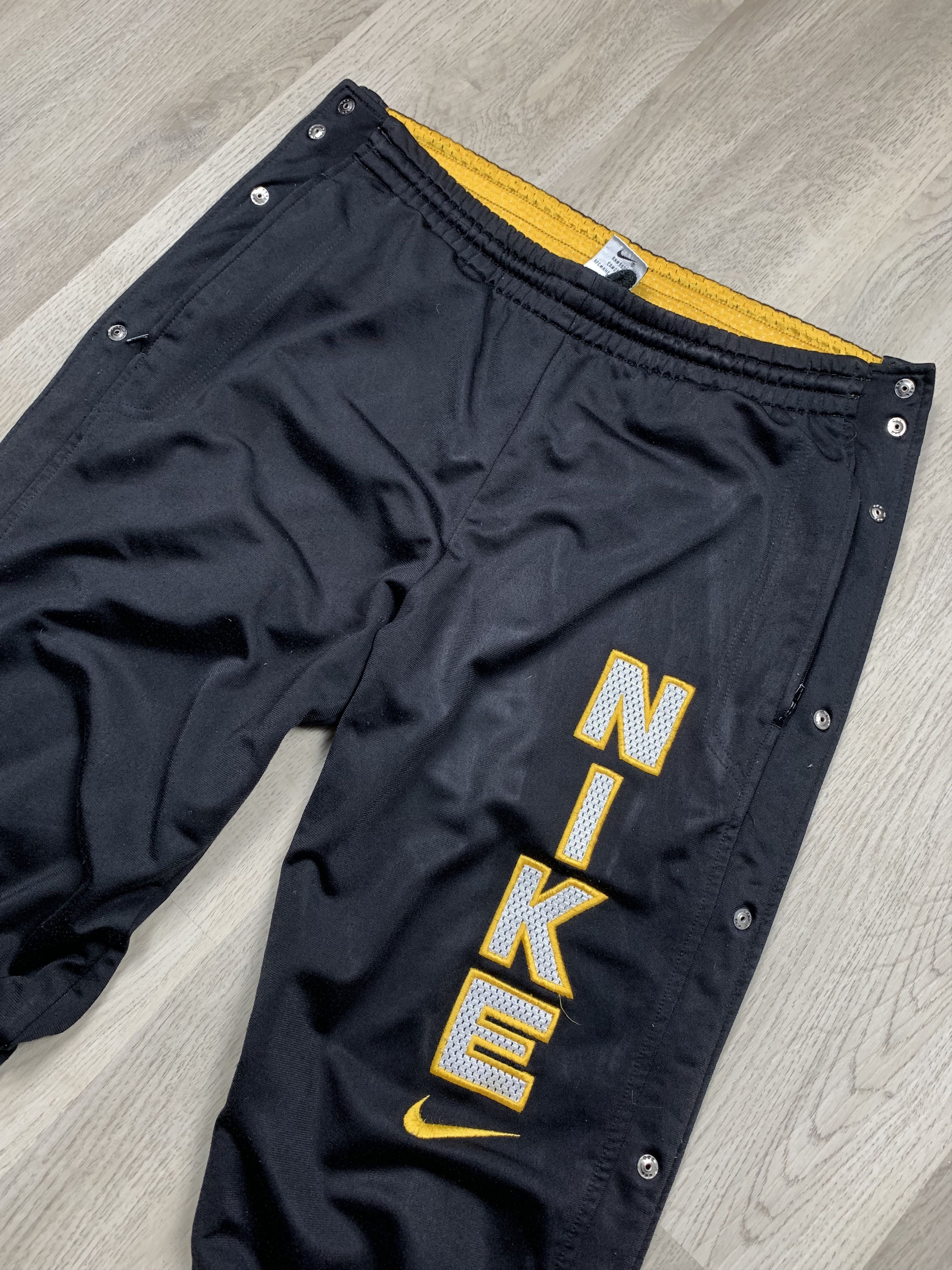 Nike × Vintage Nike 90s Vintage Track Pants Size US 32 / EU 48 - 2 Thumbnail