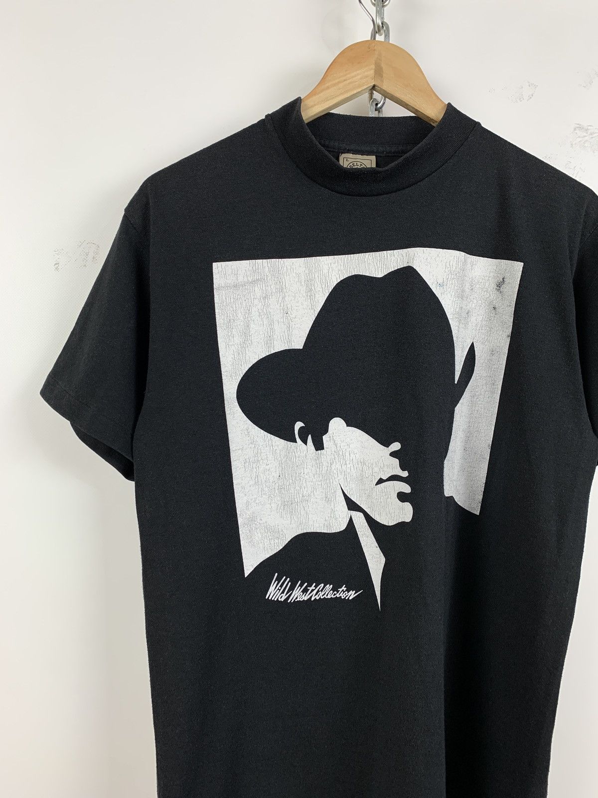 Marlboro 90s Vintage Marlboro Wild West Collection Mock Neck T-Shirt Size US M / EU 48-50 / 2 - 2 Thumbnail