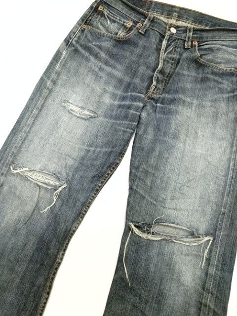Levi's Vintage Levi's 501 Straight Leg Distressed Jeans 31x32 Size US 31 - 3 Thumbnail