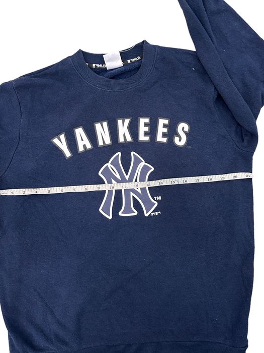 Majestic MLB New York Yankees Big Logo Sweatshirt | Grailed