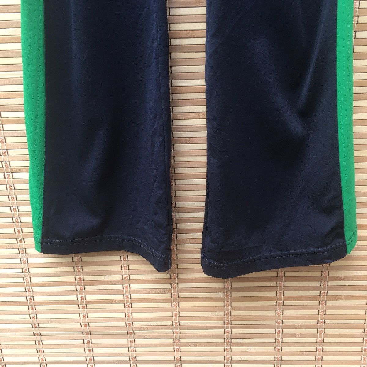 Nike Nike Track Pants Size US 26 / EU 42 - 4 Thumbnail