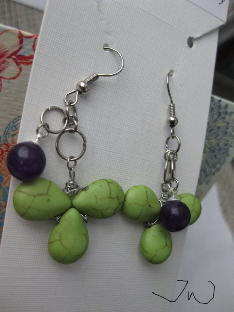 Handmade Green Turquoise Beads Dangle Earrings With Amethyst Size ONE SIZE - 3 Thumbnail