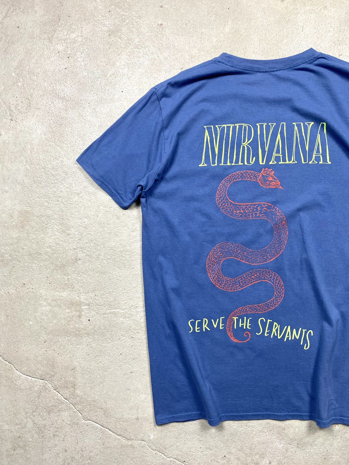 Nirvana Vintage Nirvana Serve The Servants T Shirt Kurt Cobain Size US M / EU 48-50 / 2 - 8 Thumbnail
