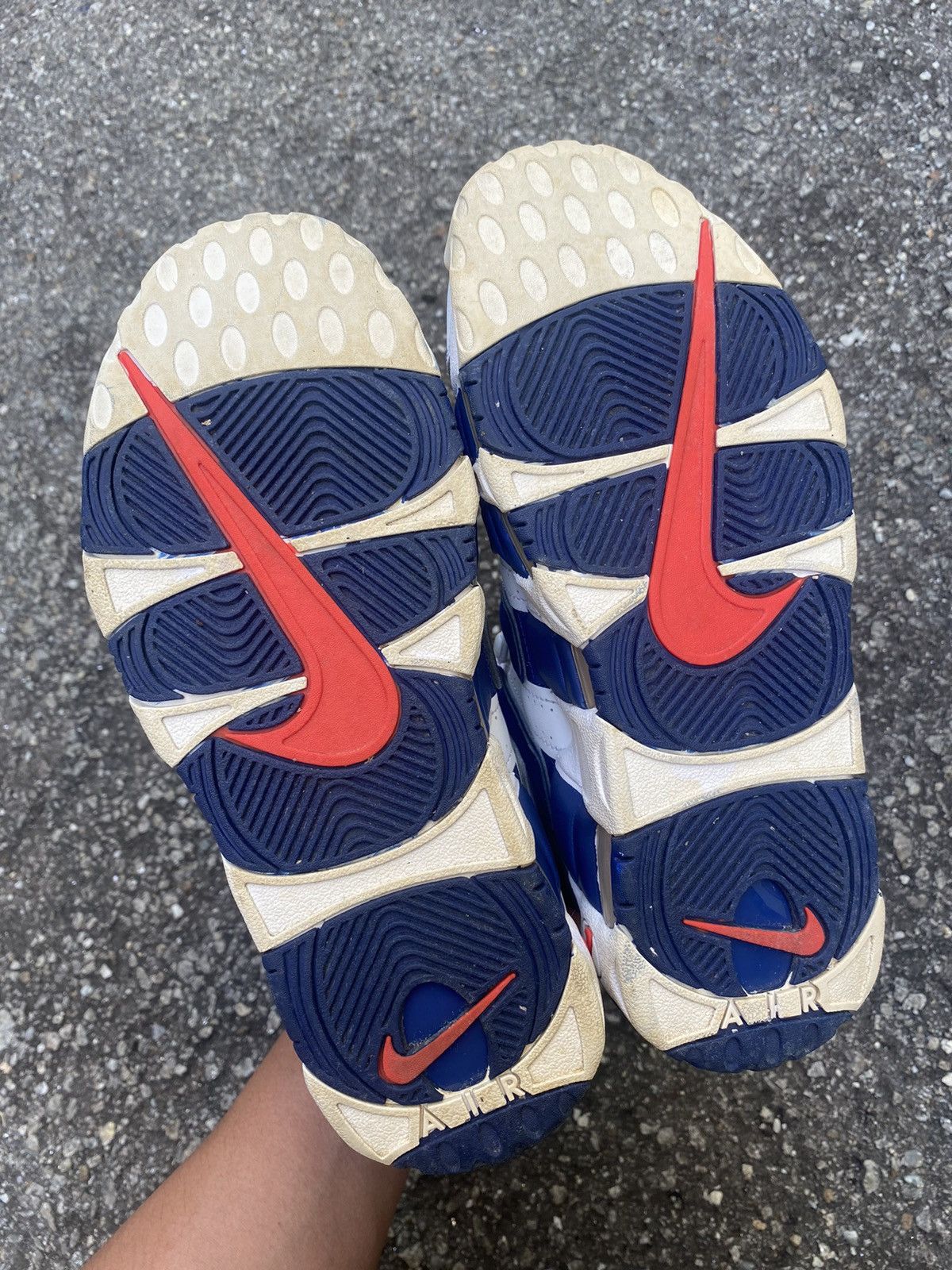 Nike Nike Air More Uptempo Knicks Size US 8 / EU 41 - 9 Thumbnail