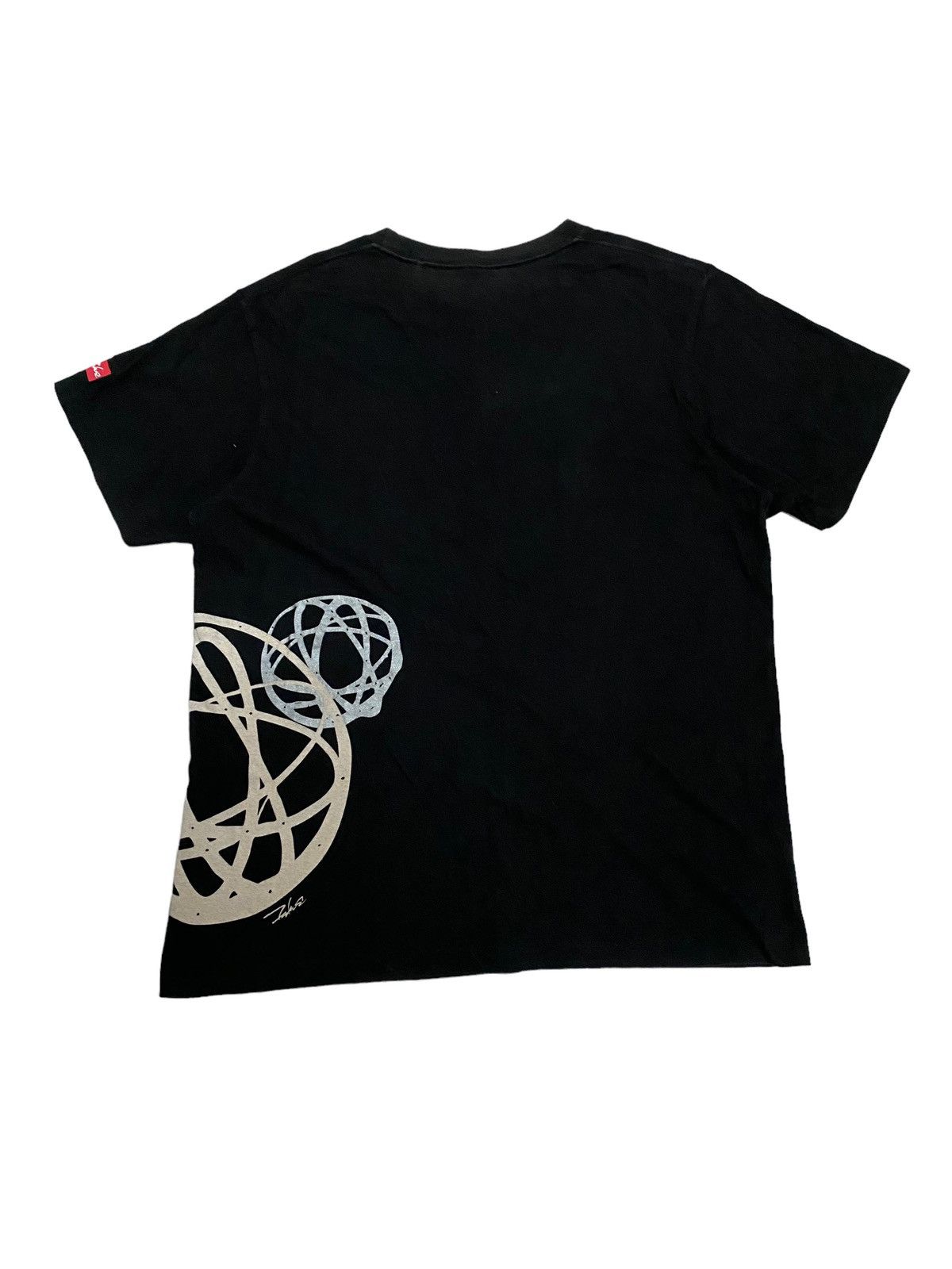 Futura × Japanese Brand × Uniqlo Offer‼️Vintage Futura Uniqlo Abstract Laboratories Tee Size US L / EU 52-54 / 3 - 2 Thumbnail