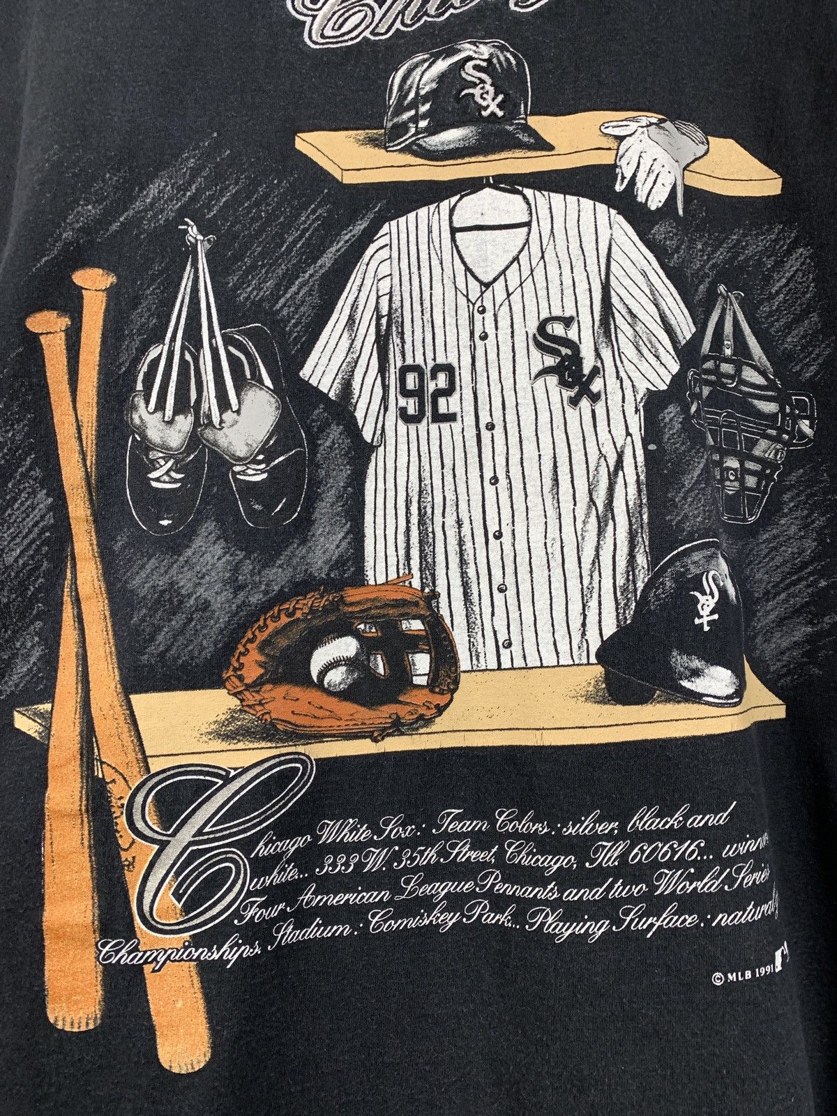 MLB 1991 Vintage Chicago White Sox MLB Nutmeg Single Stitch Tee Size US XL / EU 56 / 4 - 6 Thumbnail