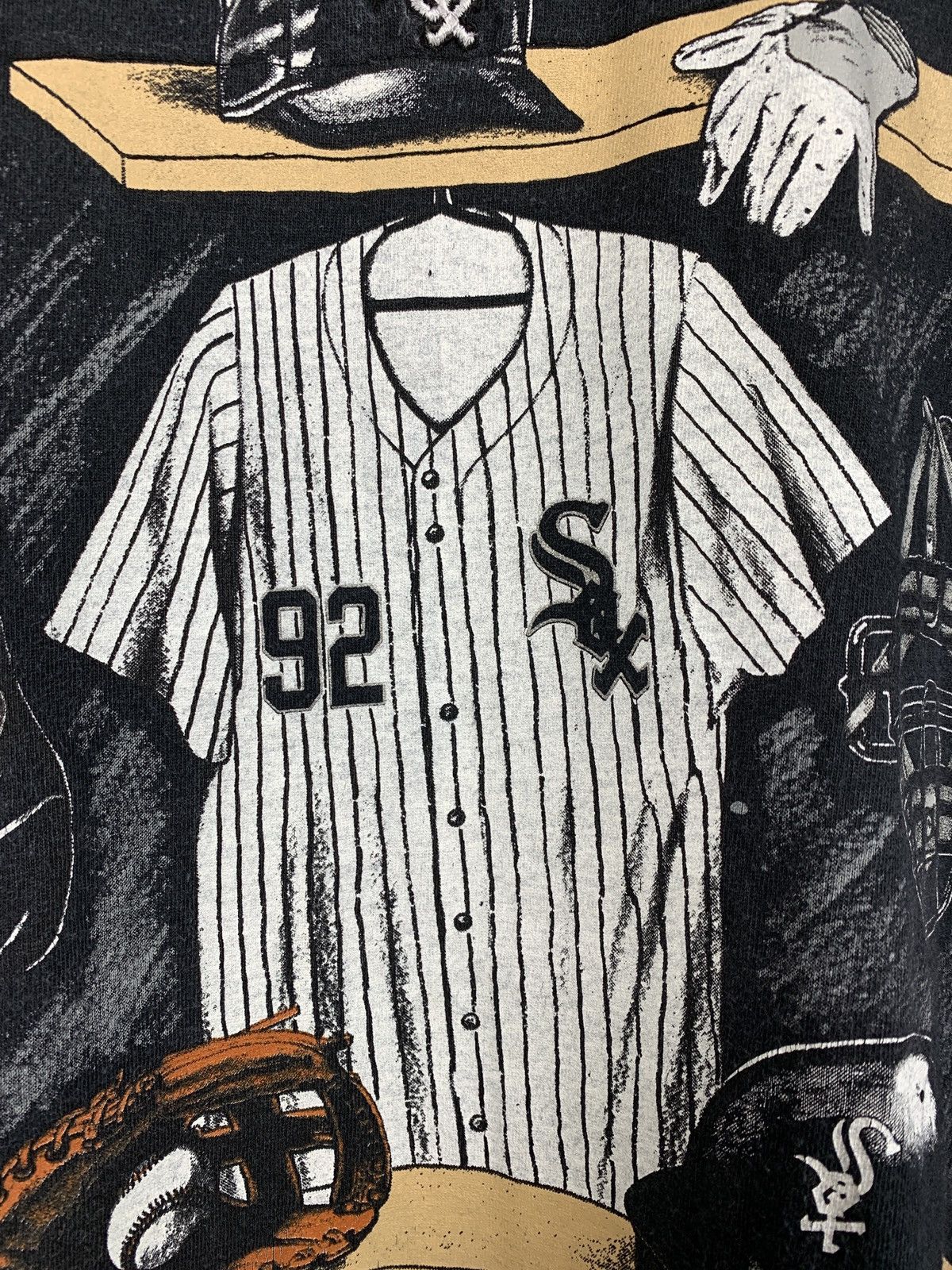 MLB 1991 Vintage Chicago White Sox MLB Nutmeg Single Stitch Tee Size US XL / EU 56 / 4 - 7 Thumbnail
