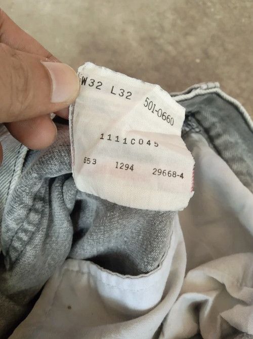 Levi's 90s Vintage Levi's 501 Jeans Grey Made In USA 30x32 Size US 30 / EU 46 - 9 Thumbnail