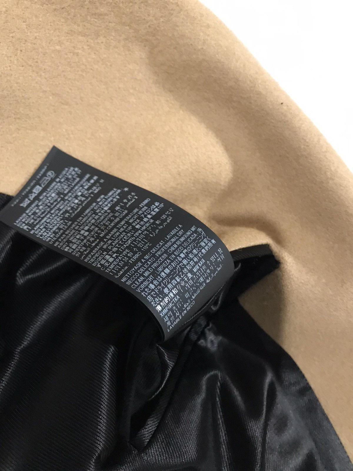 Saint Laurent Paris Saint Laurent slim fit overcoat. 52/42. $3290 Size US L / EU 52-54 / 3 - 7 Thumbnail
