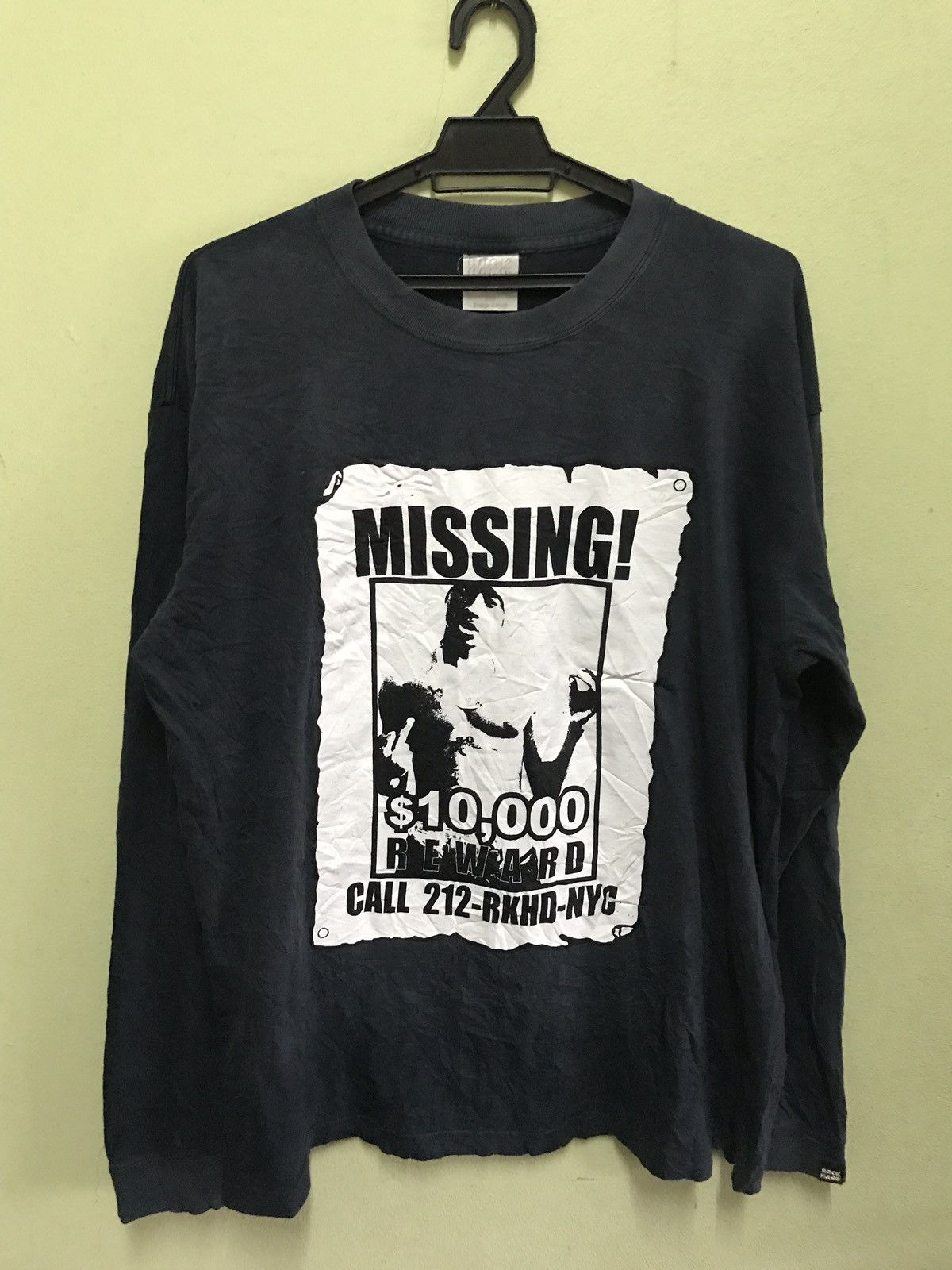 Japanese Brand Tupac Missing Reward 2pac Size US M / EU 48-50 / 2 - 1 Thumbnail