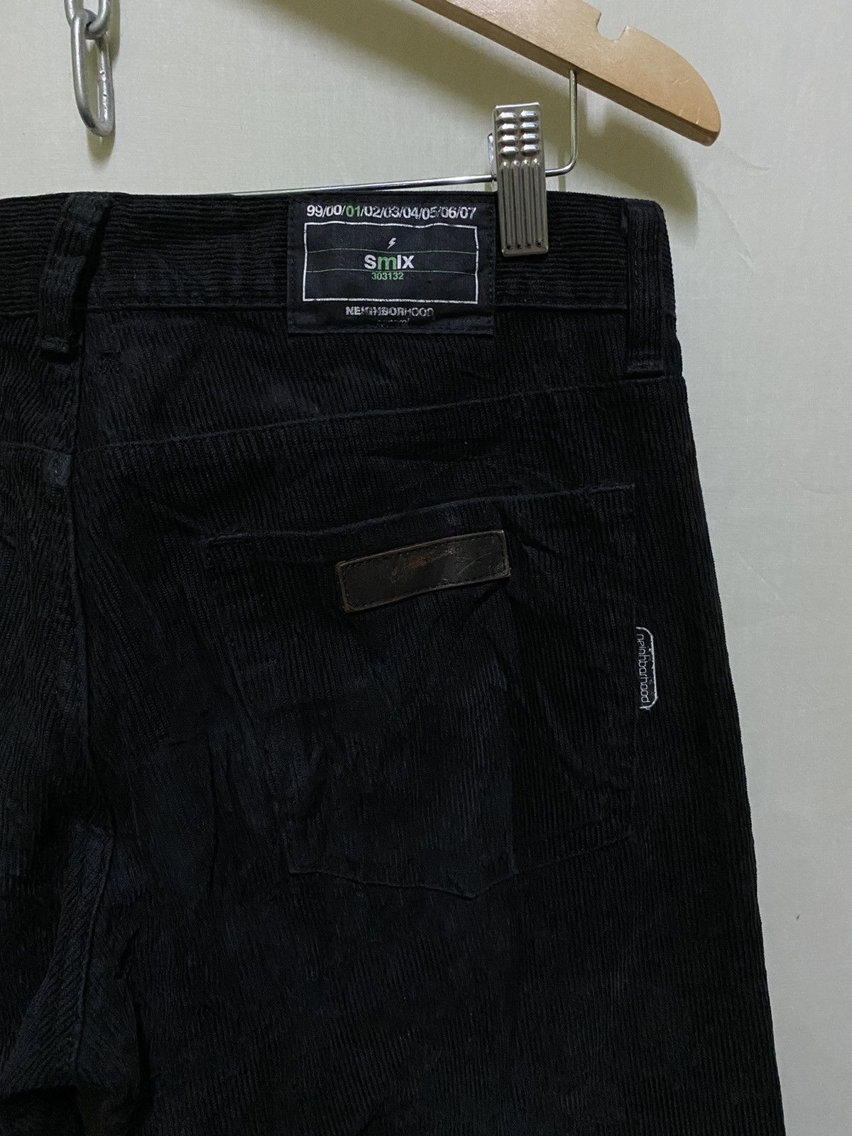 Neighborhood Neighborhood Corduroy Pants Black Jeans Size US 32 / EU 48 - 3 Thumbnail