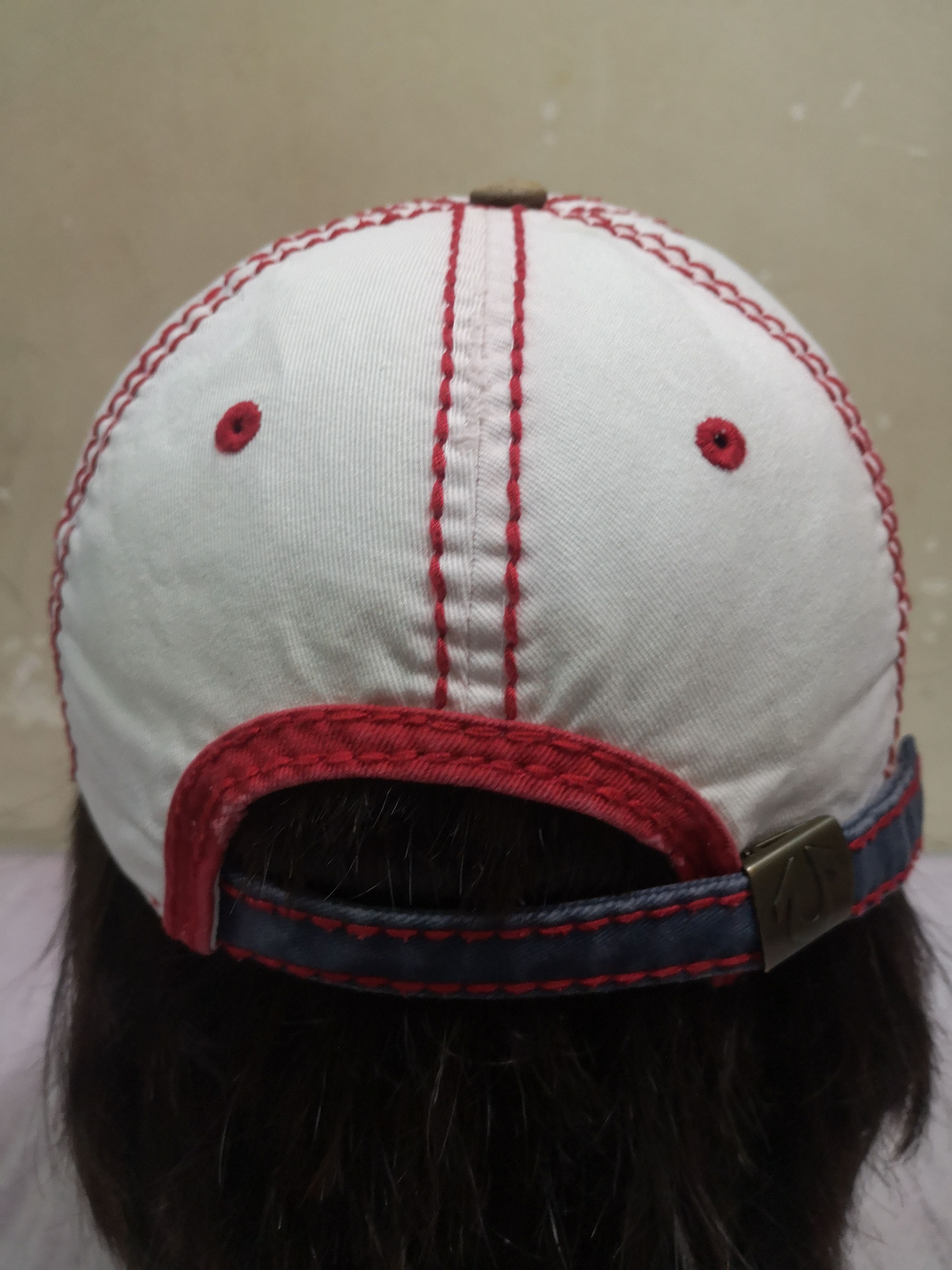 20471120 × True Religion True Religion Distressed Hats Size ONE SIZE - 5 Thumbnail