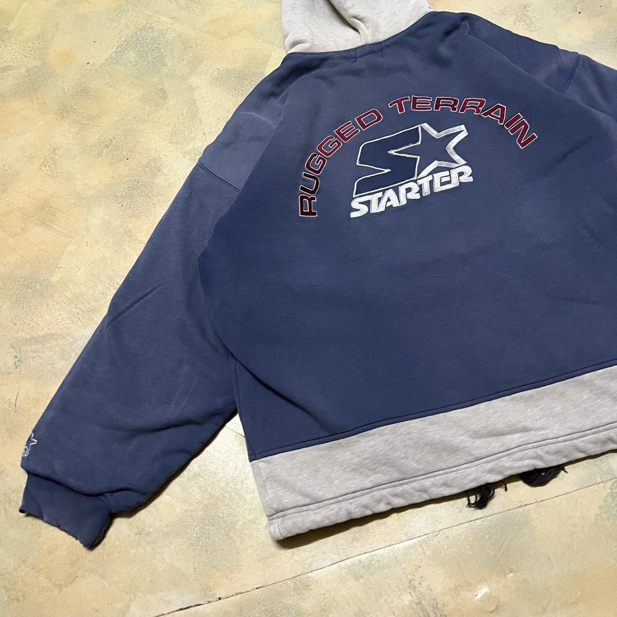 MLB Vintage NBA NFL MLB Starter Hoody Distressed Size US S / EU 44-46 / 1 - 20 Thumbnail