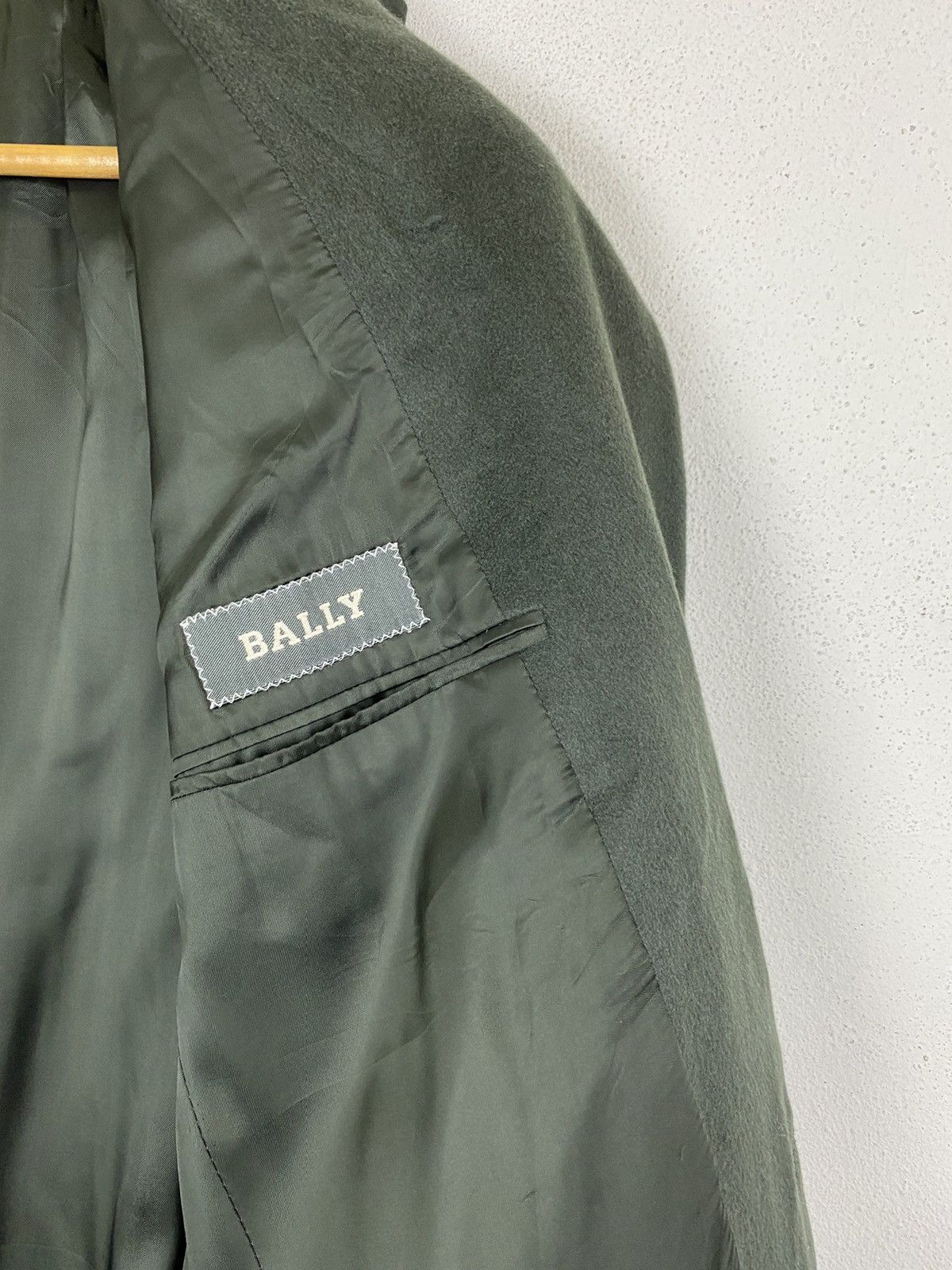 Bally BALLY SLIM FIR GREEN COAT Size US M / EU 48-50 / 2 - 9 Thumbnail