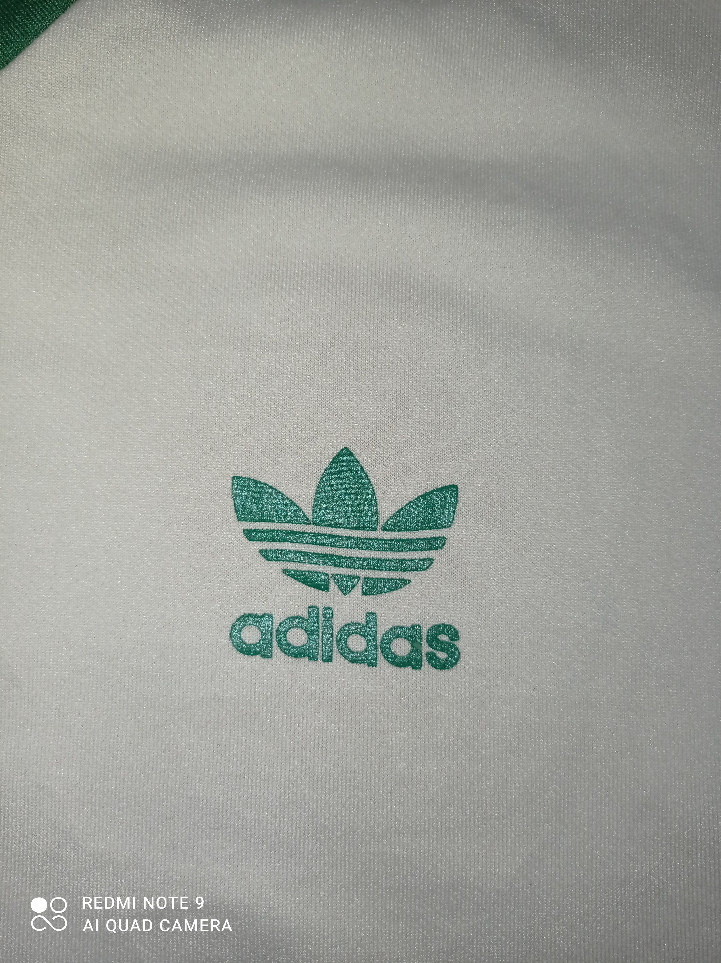 Adidas × Vintage 💥 Vintage Adidas tees nice style size S💥 Size US S / EU 44-46 / 1 - 4 Thumbnail