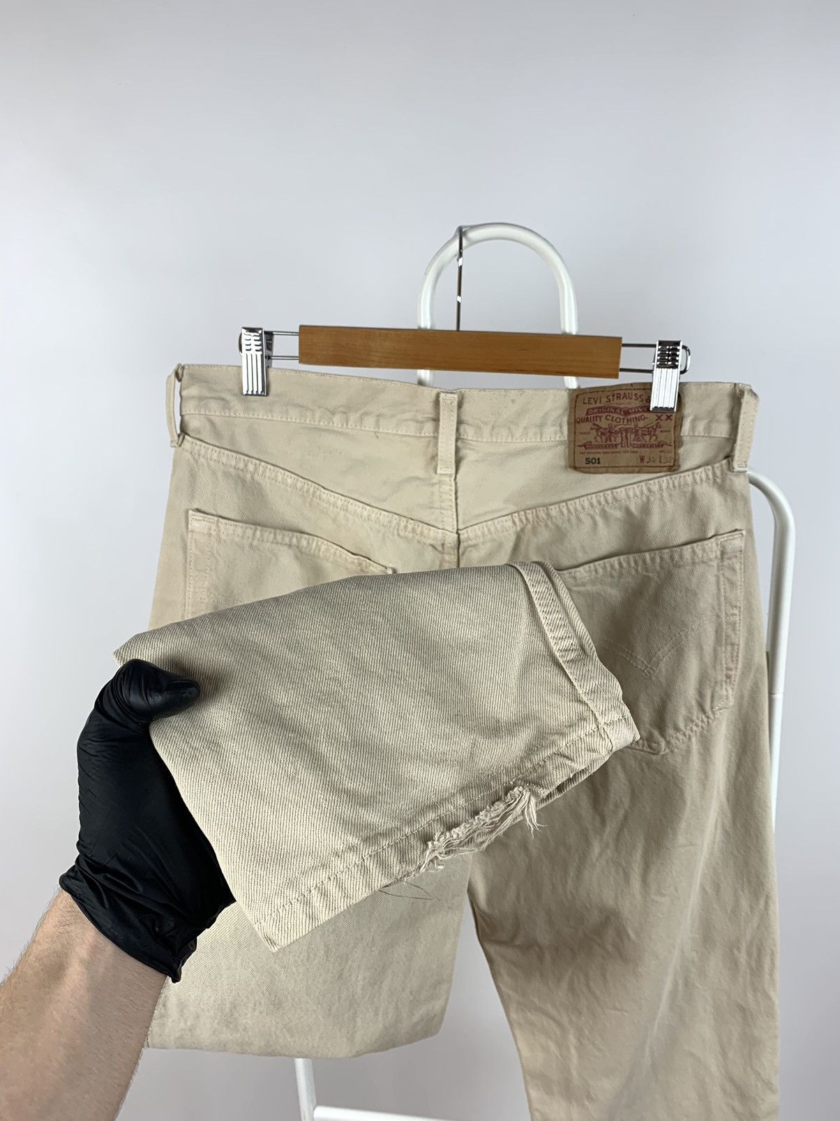 Levi's 90s Vintage Levi’s 501 Distressed Beige Denim Jeans Pants Size US 34 / EU 50 - 13 Thumbnail