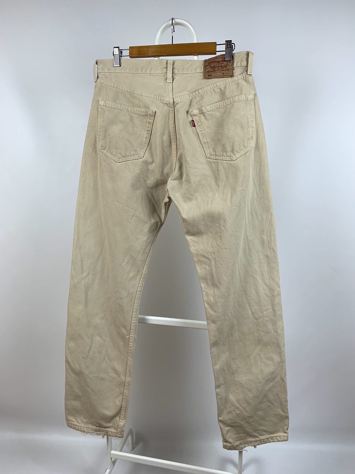 Levi's 90s Vintage Levi’s 501 Distressed Beige Denim Jeans Pants Size US 34 / EU 50 - 1 Thumbnail