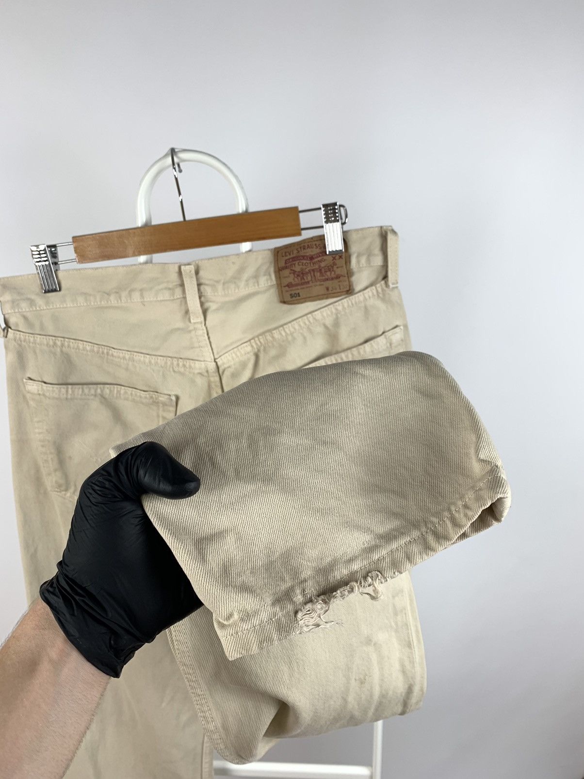 Levi's 90s Vintage Levi’s 501 Distressed Beige Denim Jeans Pants Size US 34 / EU 50 - 12 Thumbnail