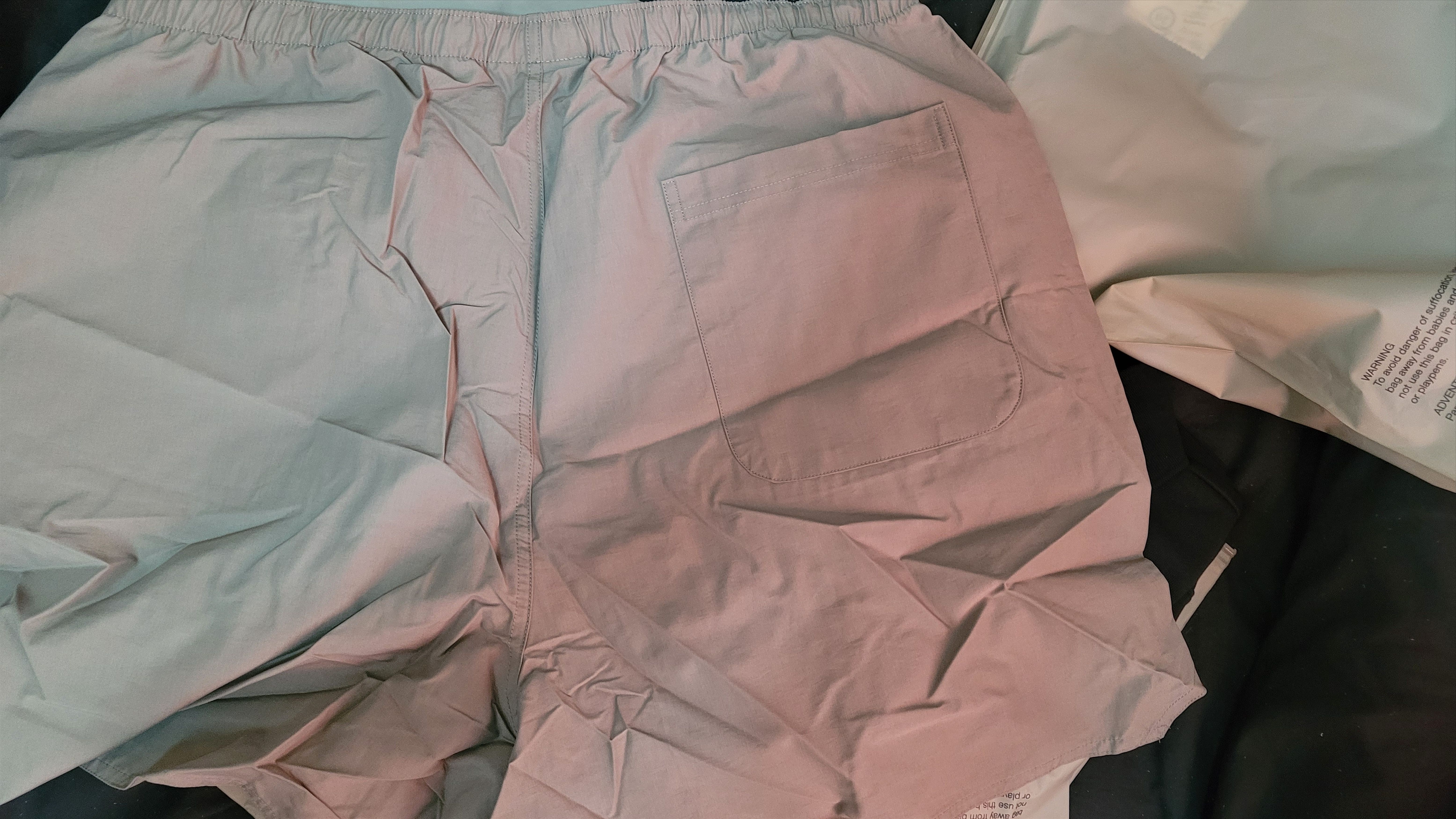 Fear of God Fear of God Essentials Volley Short Taupe sz XL Size US 36 / EU 52 - 7 Thumbnail