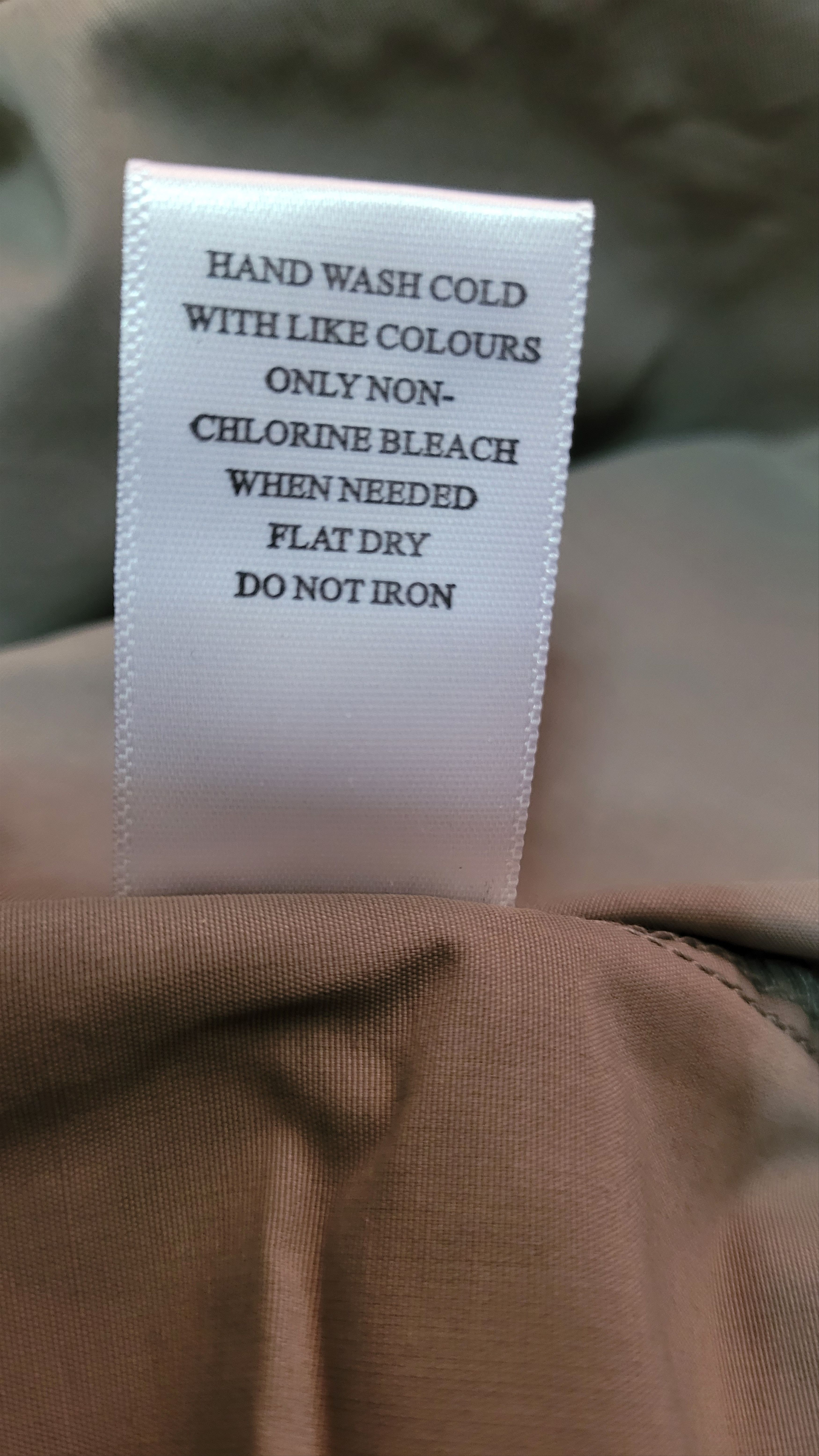 Fear of God Fear of God Essentials Volley Short Taupe sz XL Size US 36 / EU 52 - 9 Thumbnail