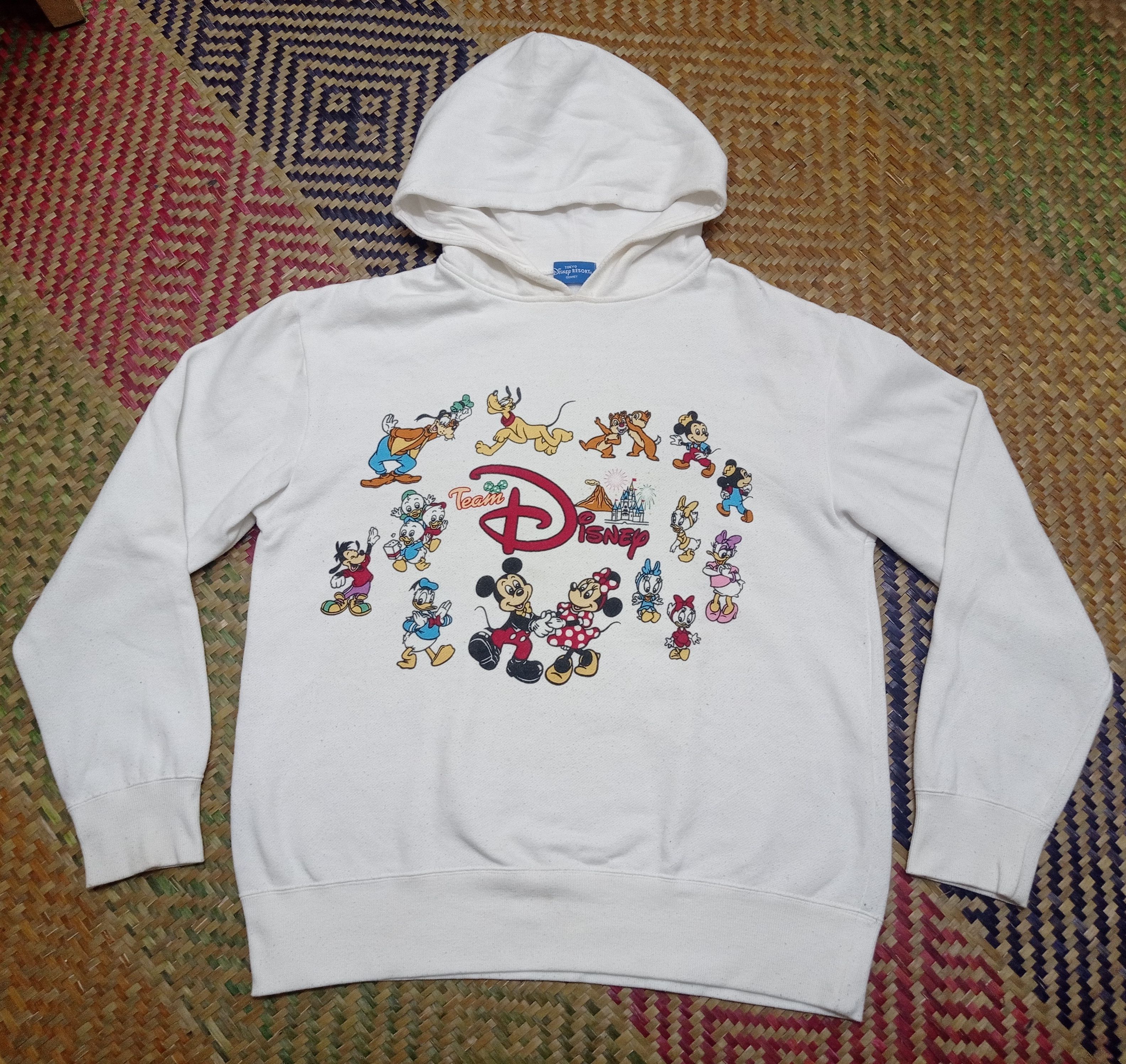 Cartoon Network × Disney × Japanese Brand Disney Resort Mickey mouse and friends hoded sweatshirt Size US XL / EU 56 / 4 - 1 Thumbnail