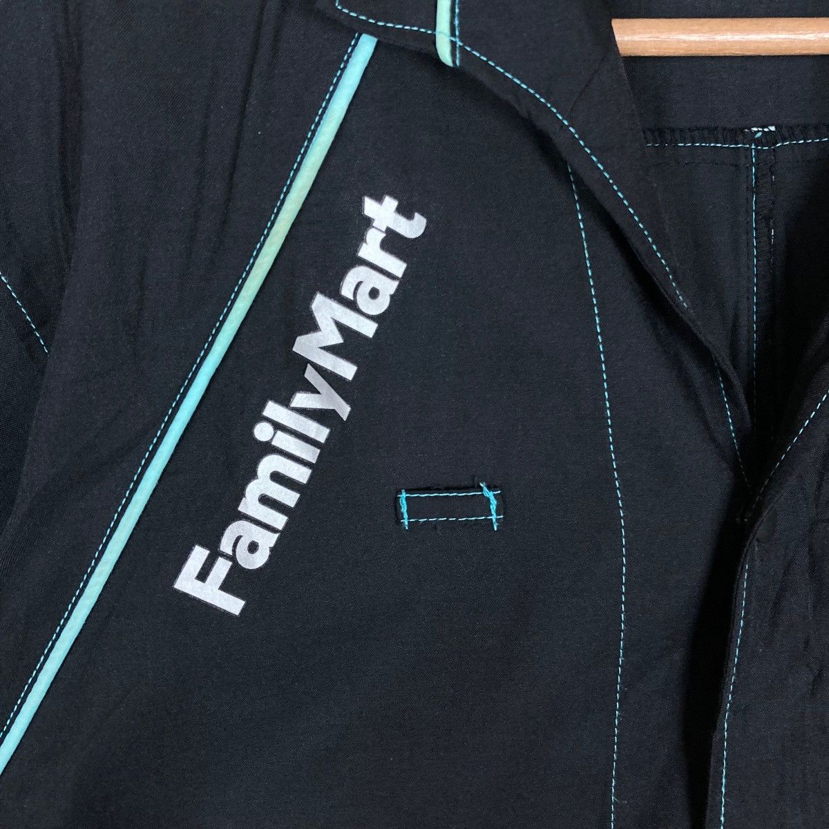 Vintage Vintage Family Mart Uniform Snap Button Shirt Jacket Size US L / EU 52-54 / 3 - 3 Thumbnail