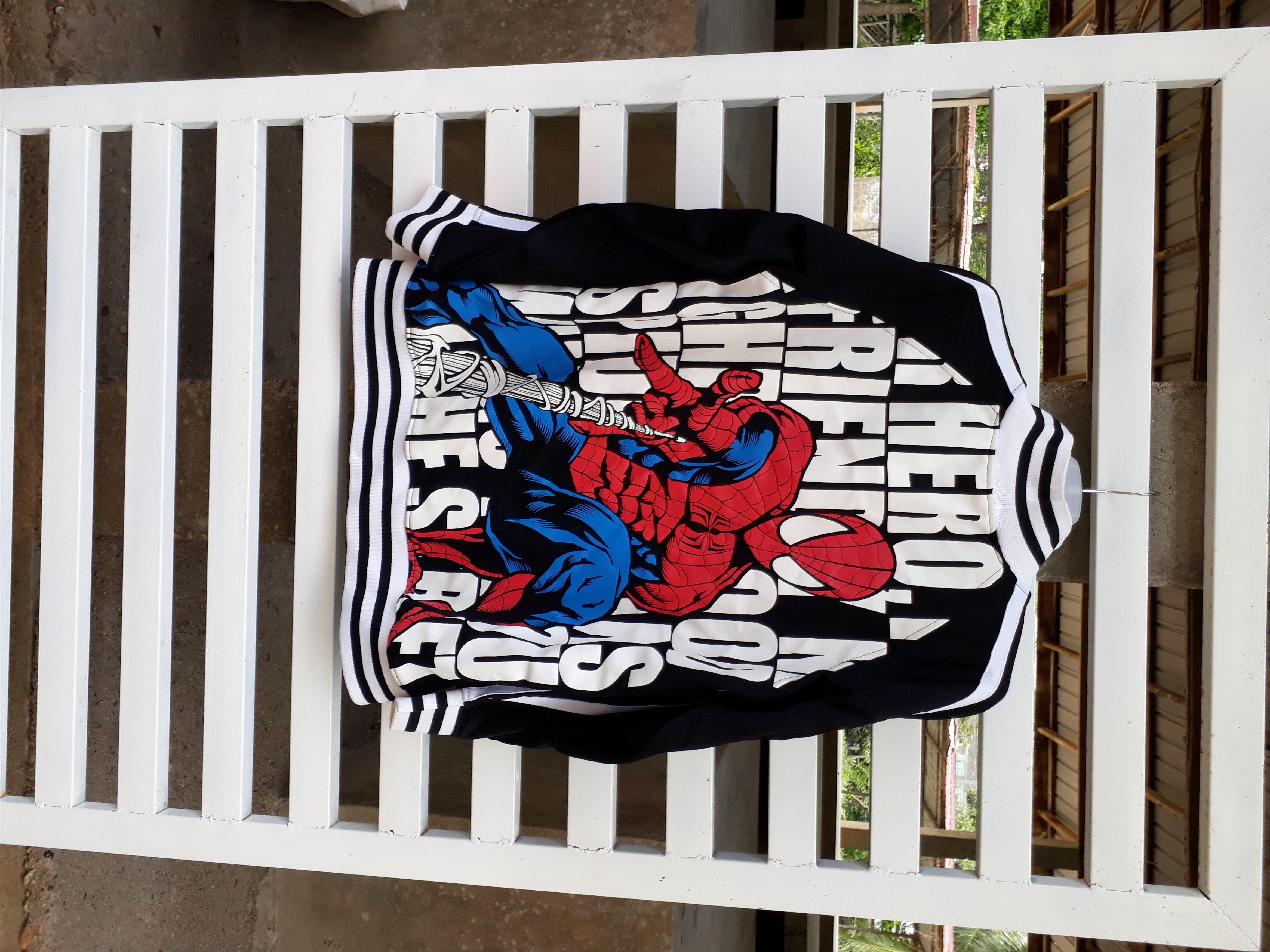 Marvel Comics × Universal Studios Marvel comics Spiderman Size US L / EU 52-54 / 3 - 1 Thumbnail
