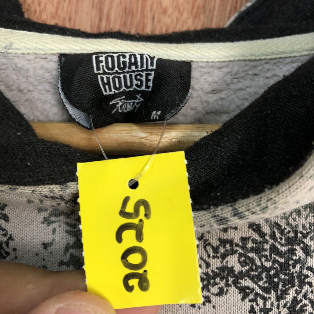 Japanese Brand DL Fogaty House Grey Hoodies sweatshirt #2025 Size US M / EU 48-50 / 2 - 12 Thumbnail