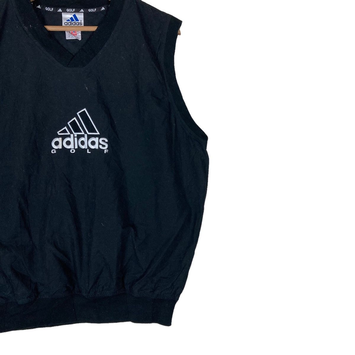 Adidas Adidas Middle Logo Sleeveless Pullover Jumper Sweatshirt Size US L / EU 52-54 / 3 - 4 Thumbnail