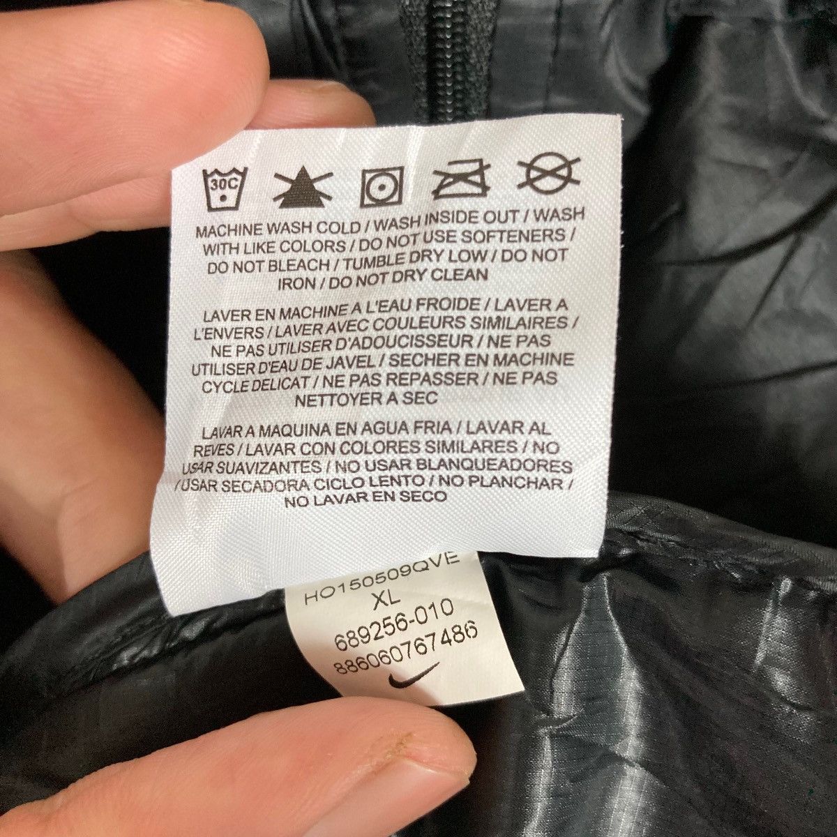 Nike Nike Small Logo Full Zipper Sleeveless Vest Jacket Size US XL / EU 56 / 4 - 9 Thumbnail