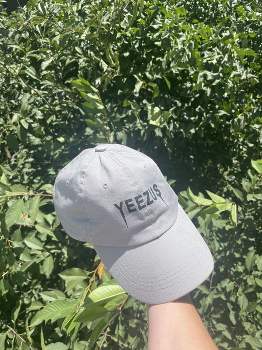 Yeezus best sale hat pink