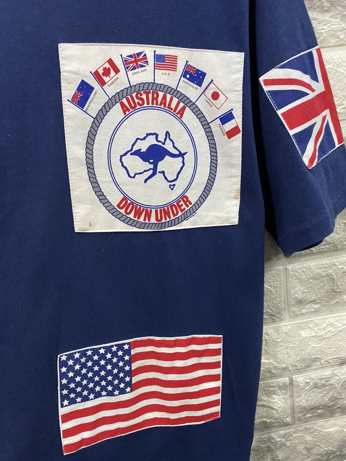 Vintage Vintage 80’s Australia Down Under Country T-Shirt Size US M / EU 48-50 / 2 - 2 Thumbnail