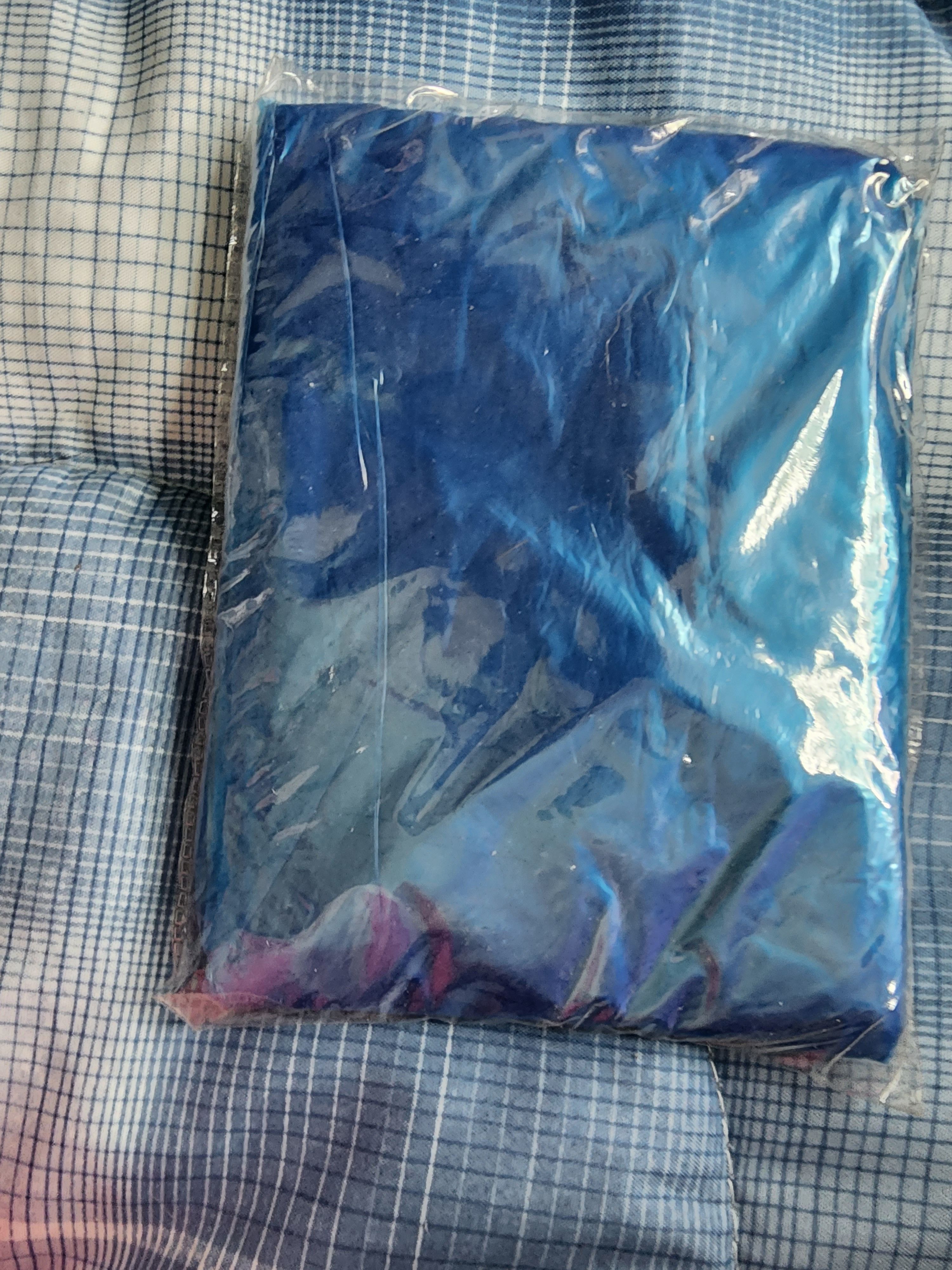 Other Bank Of America Blue Poncho In Pouch One Size Size ONE SIZE - 2 Thumbnail