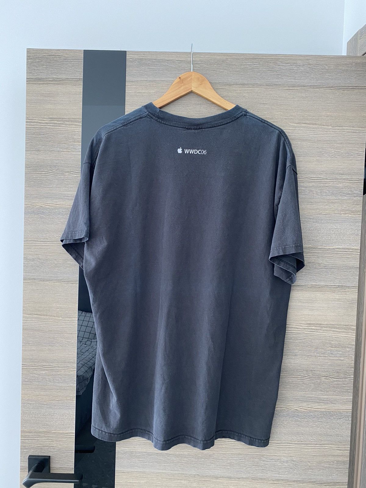 Apple × Vintage Vintage 2006 Apple Developers Conference Long Sleeve Tshirt Size US L / EU 52-54 / 3 - 11 Thumbnail