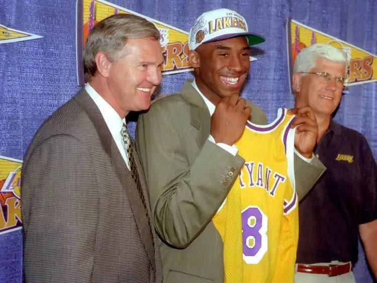 Nike × Sports Specialties × Vintage Vintage La Lakers Sports Specialties Shadow Kobe Draft Hat Size ONE SIZE - 5 Thumbnail