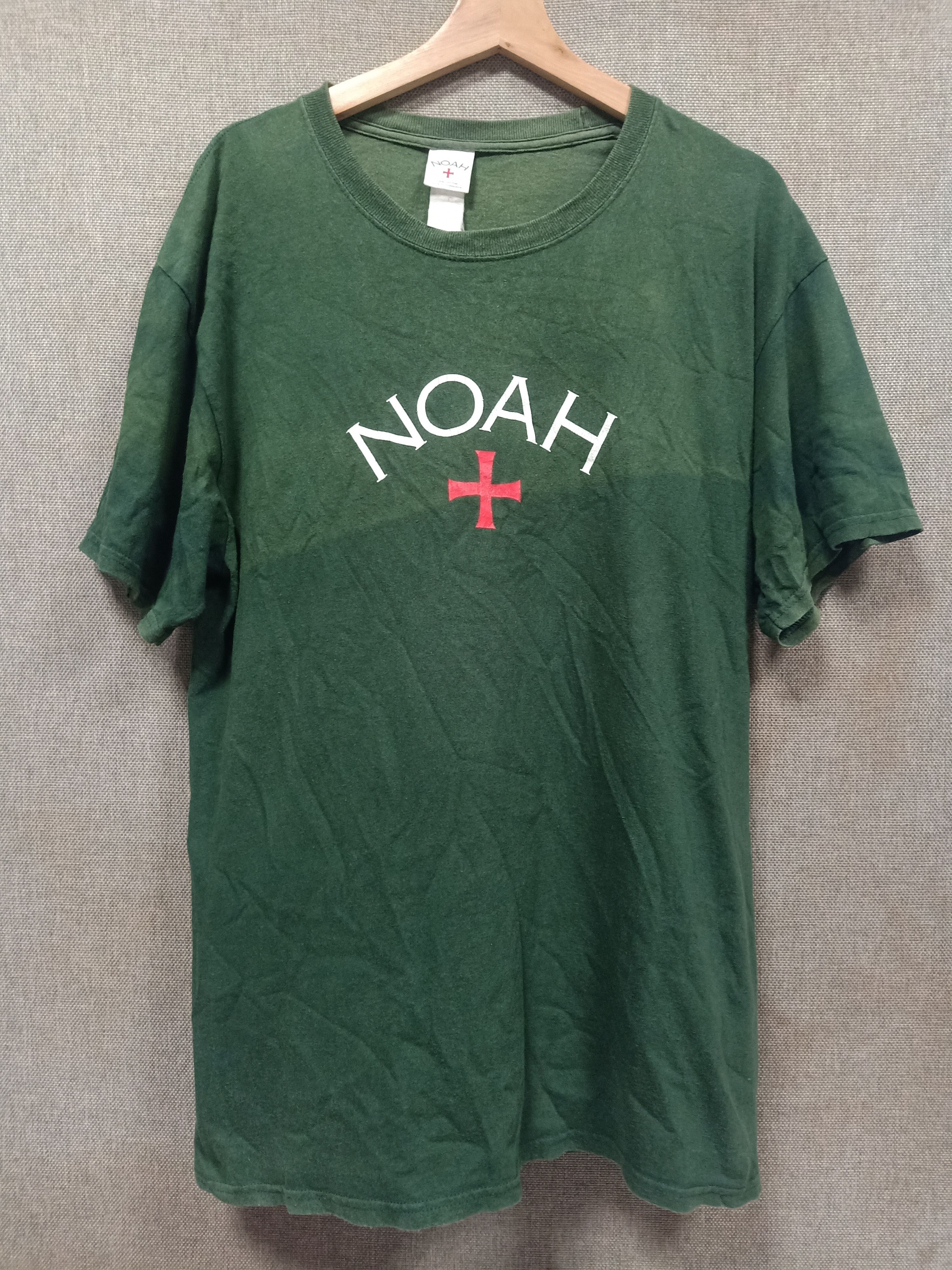 Noah T shirt noah distressed sunfaded Size US L / EU 52-54 / 3 - 1 Thumbnail