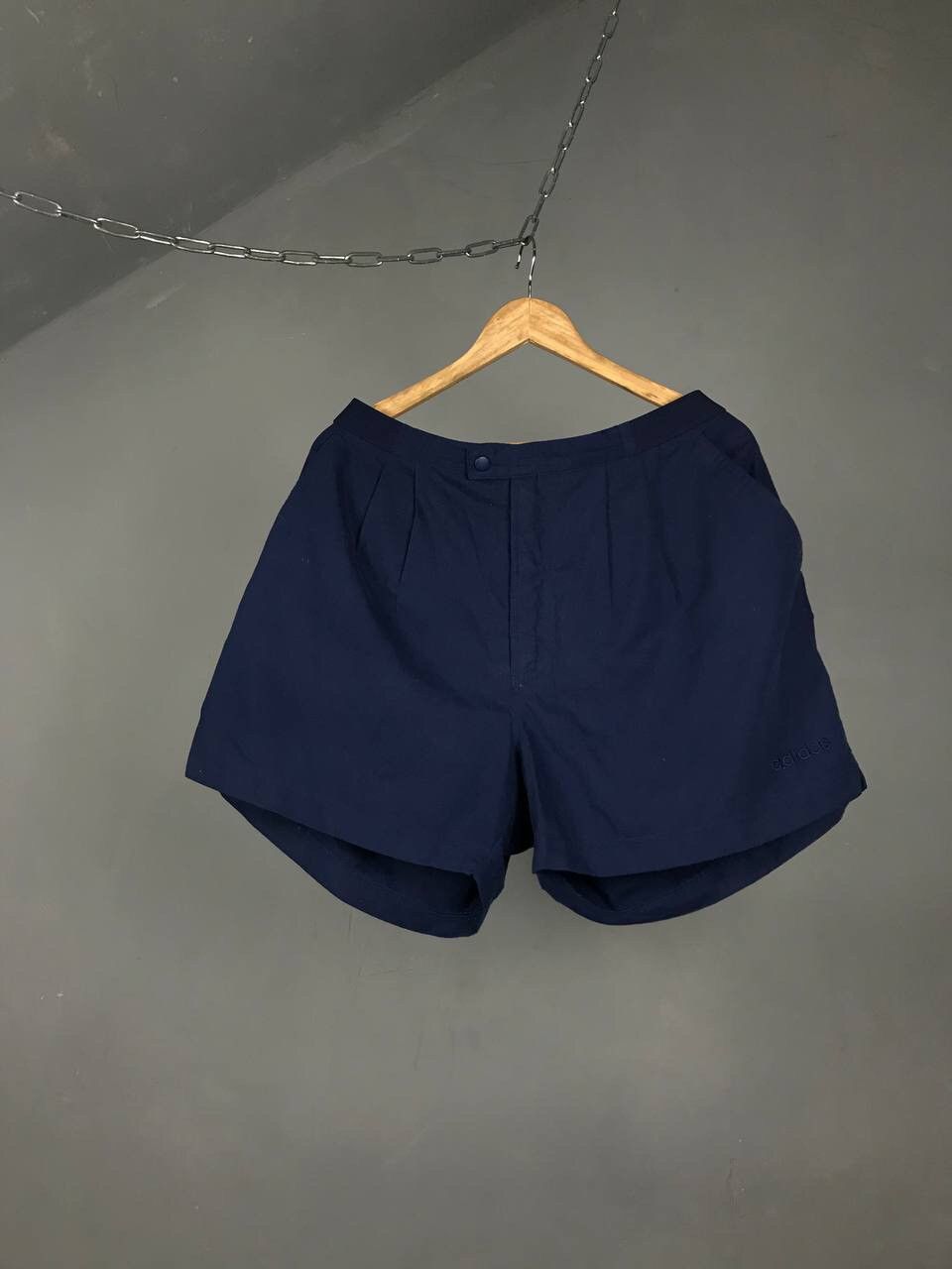 Adidas × Vintage Adidas vintage streetwear navy blue shorts Size US 38 / EU 54 - 1 Thumbnail