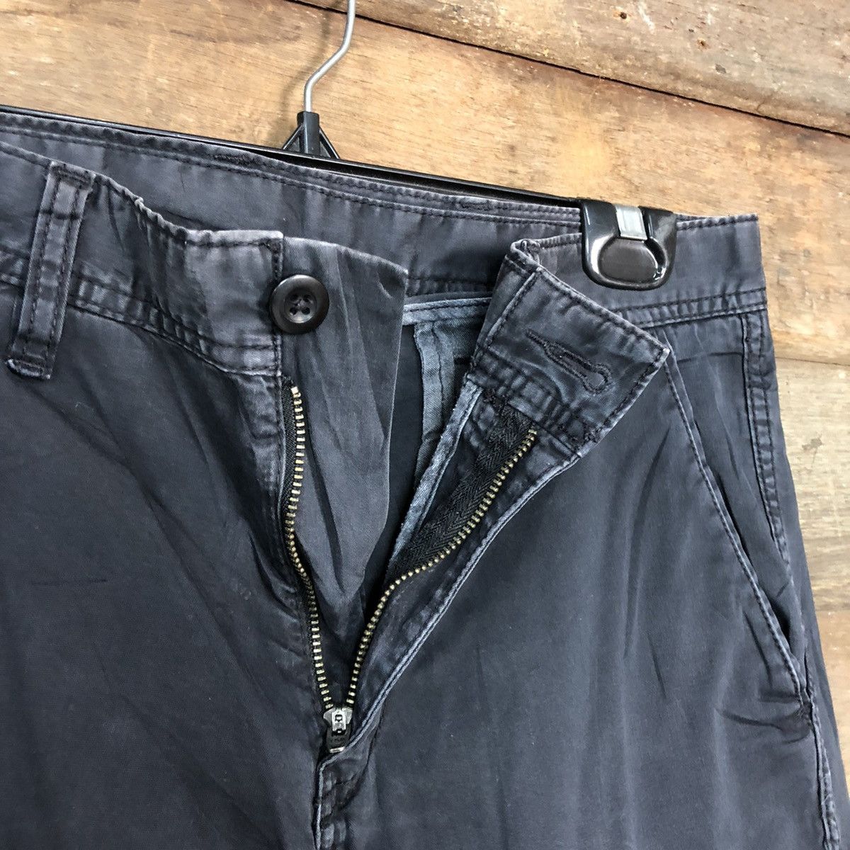Japanese Brand × Uniqlo Uniqlo Dark Blue Multipocket Cargo Pants #c947 Size US 30 / EU 46 - 7 Thumbnail