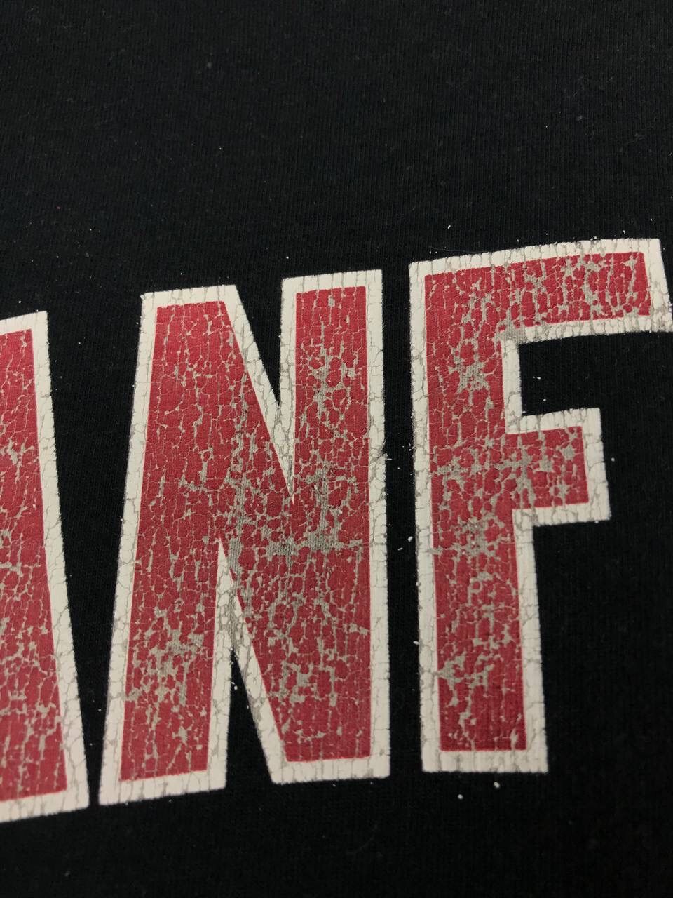 Nike × Vintage Nike swoosh streetwear vintage center logo tee Size US L / EU 52-54 / 3 - 4 Thumbnail