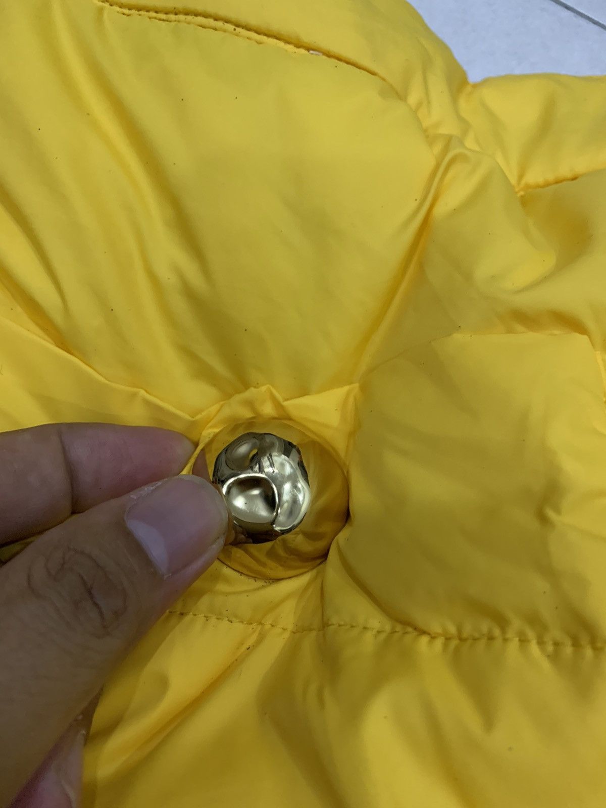 H&M × Moschino H&MOSCHINO PUFFER SKIRT Size 32" / US 10 / IT 46 - 6 Thumbnail