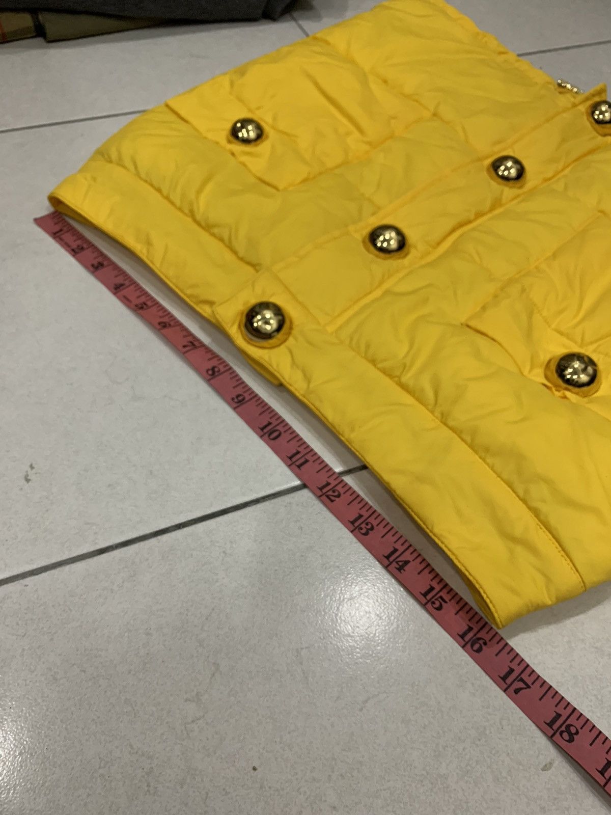 H&M × Moschino H&MOSCHINO PUFFER SKIRT Size 32" / US 10 / IT 46 - 3 Thumbnail
