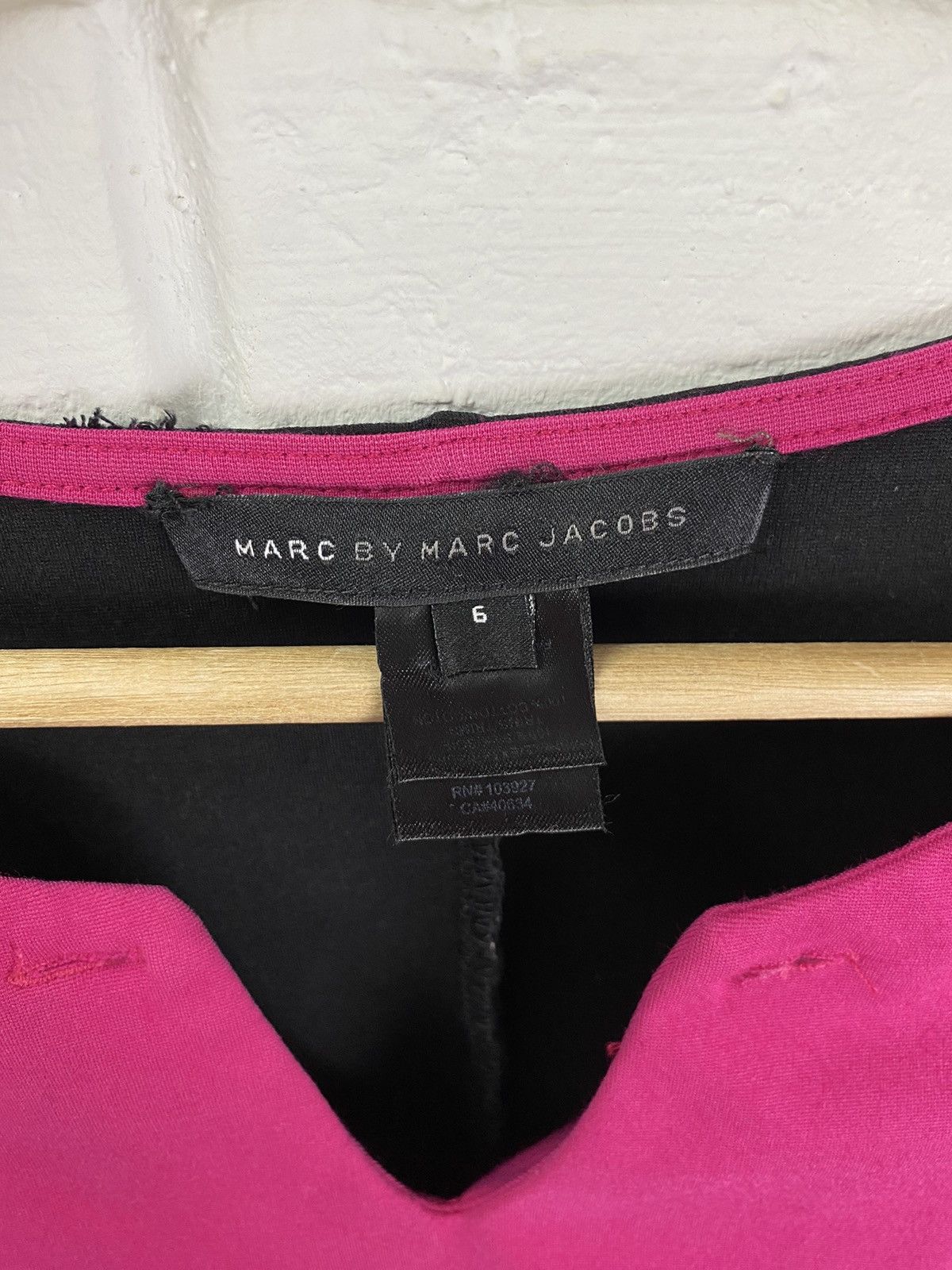 Marc by Marc Jacobs Marc by Marc Jacobs Sleeveless Pink/Black Mini Dress Size XS / US 0-2 / IT 36-38 - 3 Thumbnail