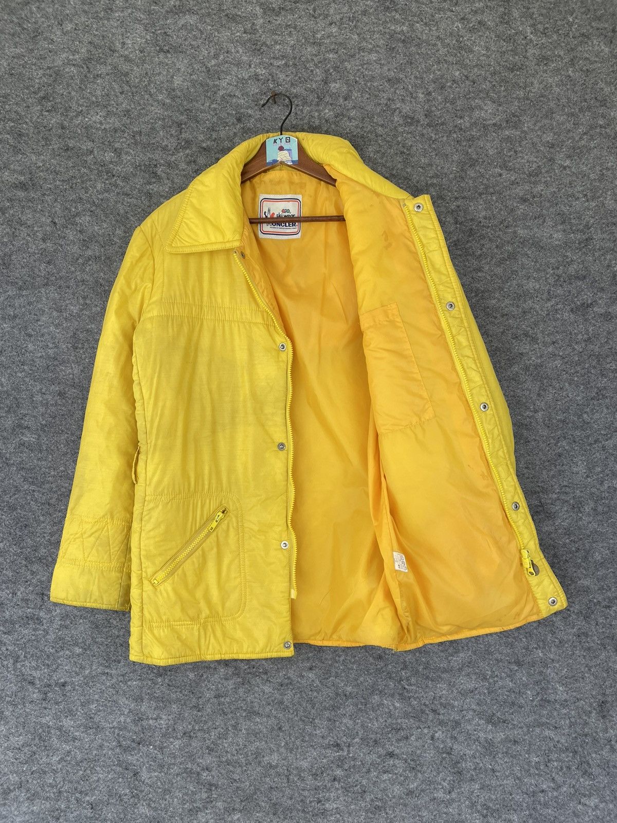 Moncler VINTAGE MONCLER SKI JACKET Size US M / EU 48-50 / 2 - 5 Thumbnail